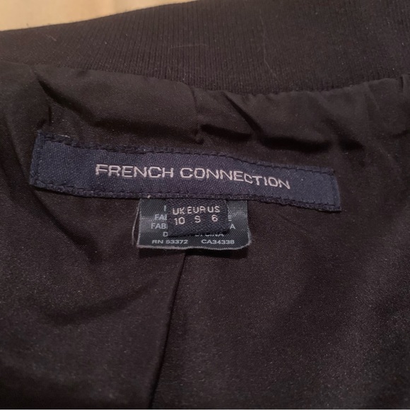 French Connection floral bomber jacket. Size 6 - Picture 3 of 3